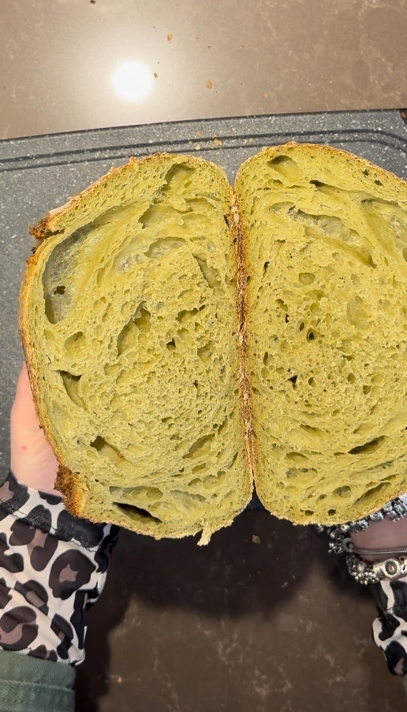 binnenkant matcha brood