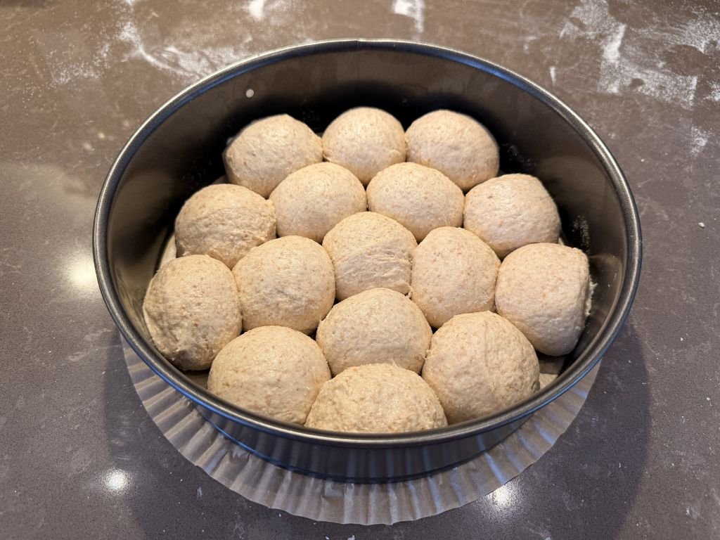 breekbrood-bolletjes-in-bakvorm breebrood bolletjes in bakvorm