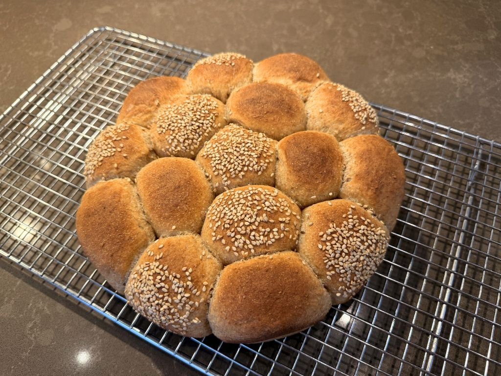 goudbruin-breekbrood-met-zuurdesem goudbruin breekbrood met zuurdesemstarter