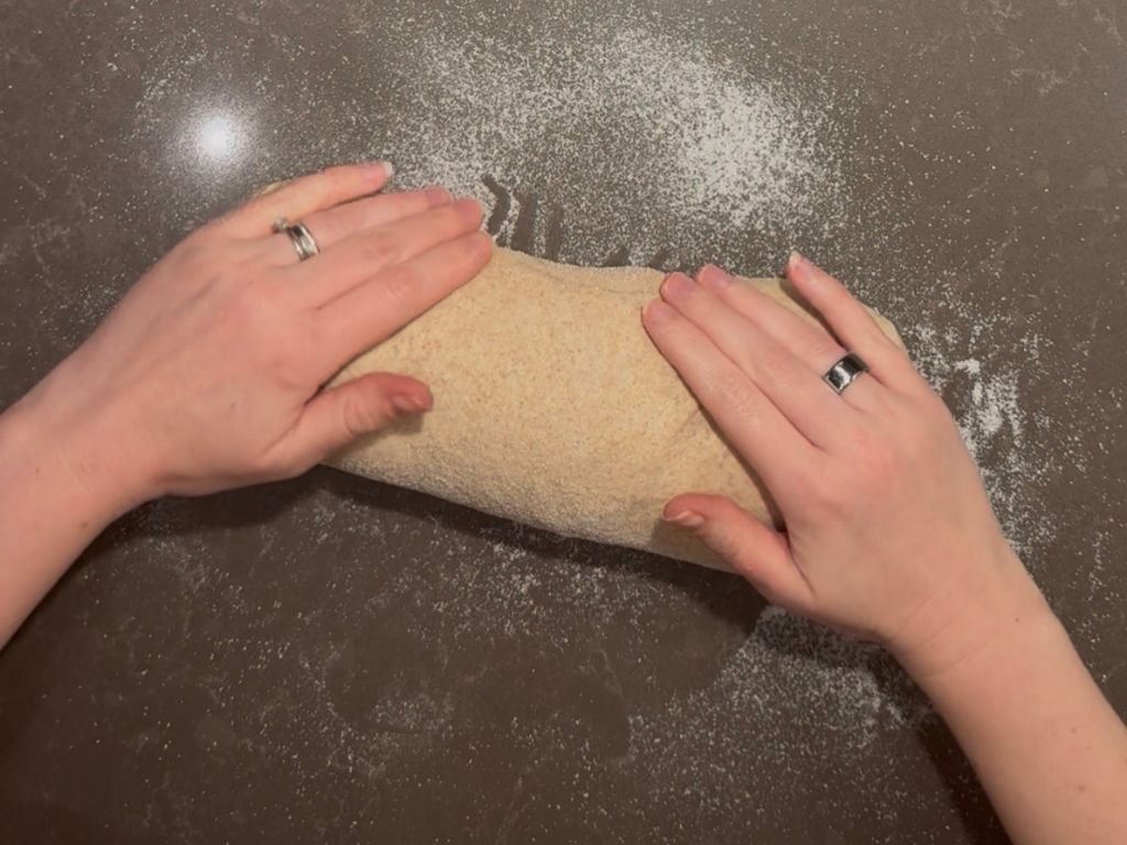 speltmeel-zuurdesembrood-vormen-2 speltmeel zuurdesembrood vormen