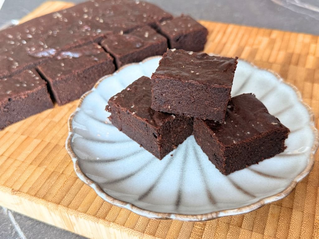 zuurdesem brownie met dadels en honing recept