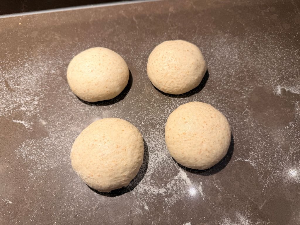 bageldeeg-opbollen bageldeeg opbollen